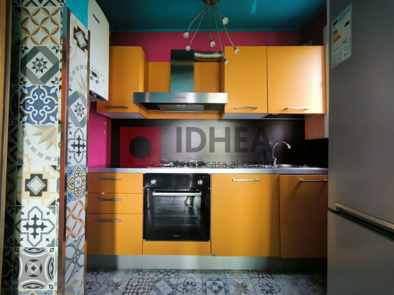 SILEA:CENDON

Appartamento bicamere, situato all'interno di una palazzina ex ATER degli anni '70 ...