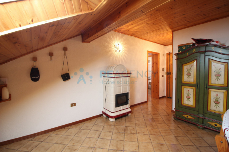 Tonezza del Cimone 

Stai cercando un appartamento in stile montano nell' Altopiano Vicentino?

P...