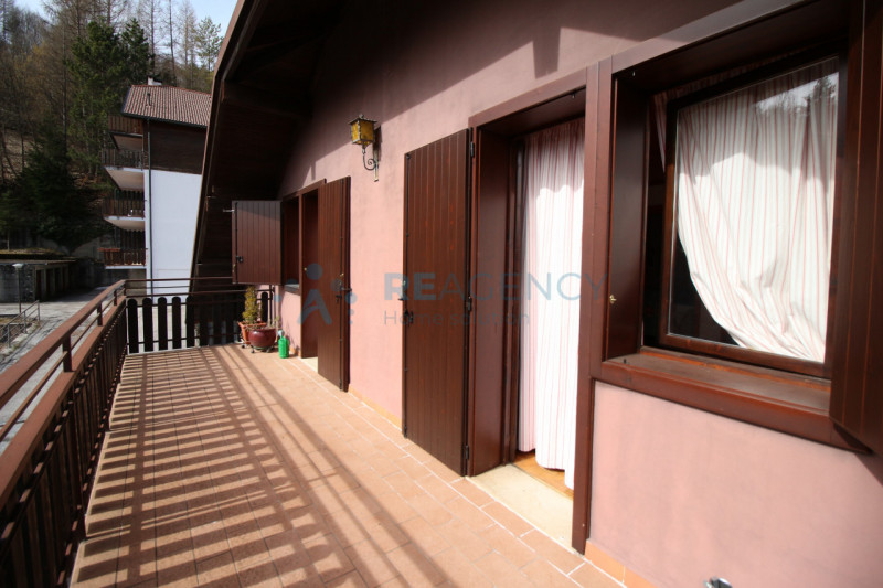 Tonezza del Cimone 

Stai cercando un appartamento in stile montano nell' Altopiano Vicentino?

P...