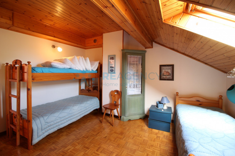 Tonezza del Cimone 

Stai cercando un appartamento in stile montano nell' Altopiano Vicentino?

P...