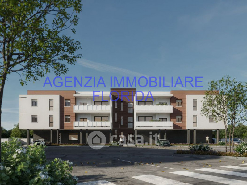 APPARTAMENTI CON 2 e 3 CAMERE E AMPIA TERRAZZA ABITABILE

LOREGGIA di nuova costruzione Splendito...