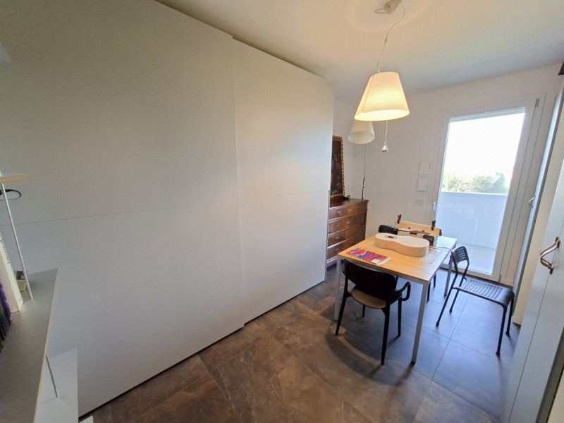 Studio Itaca Immobiliare propone in vendita un attico raffinato situato nel quartiere Crocifisso,...