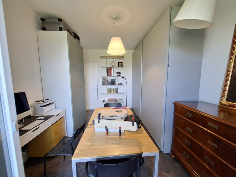 Studio Itaca Immobiliare propone in vendita un attico raffinato situato nel quartiere Crocifisso,...