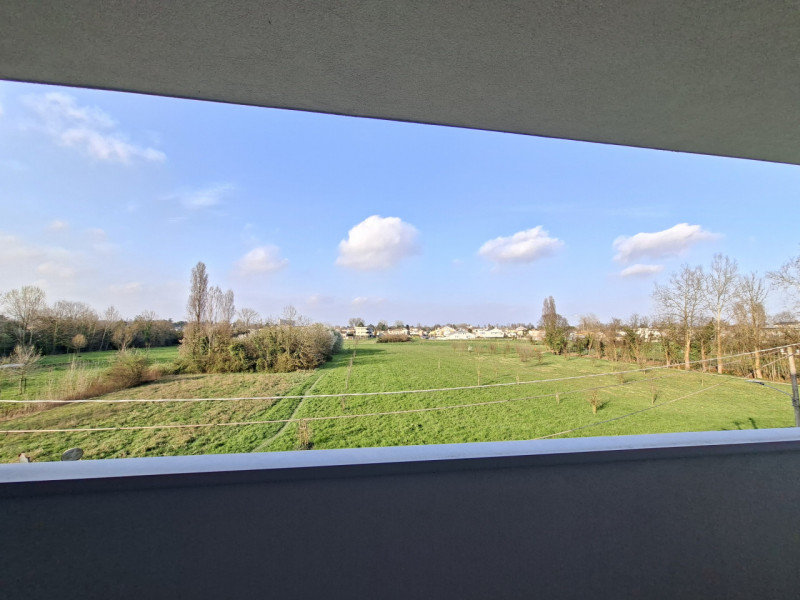 Studio Itaca Immobiliare propone in vendita un attico raffinato situato nel quartiere Crocifisso,...