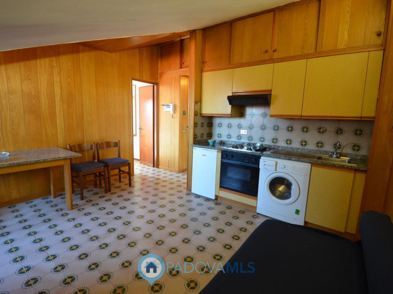 Immobile in esclusiva al Gruppo Padova MLS
Portello (via Belzoni): Scopri questo delizioso appart...