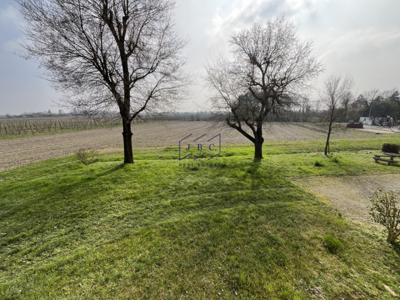 San Biagio di Callalta - Fraz. Rovarè (Treviso)

Se siete amanti della campagna e cercate un ambi...