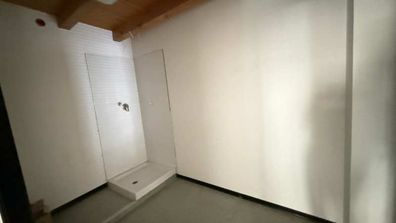 AFFITTASI UFFICIO in zona ARCELLA - SANT'ANTONINO

-Palazzina di sole 2 unità con destinazione uf...