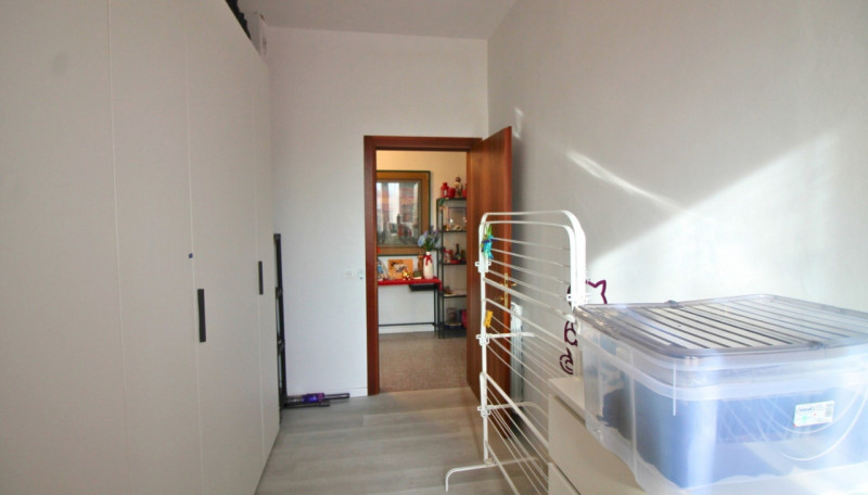 Scopri un'opportunità unica nel cuore di Vicenza, nella tranquilla zona di Bertesina-Ospedaletto....