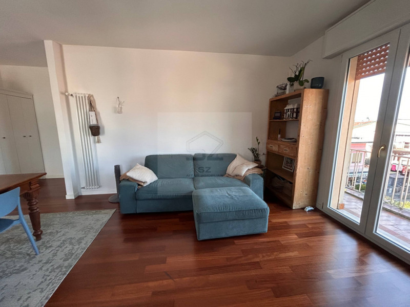 PADOVA-BRUSEGANA 

Proponiamo in vendita appartamento situato al terzo piano, particolarmente lum...