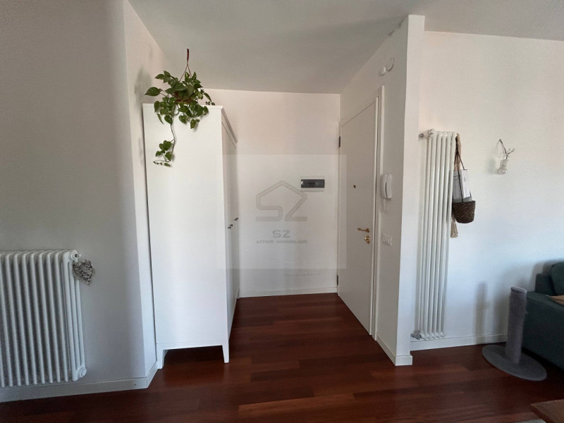 PADOVA-BRUSEGANA 

Proponiamo in vendita appartamento situato al terzo piano, particolarmente lum...