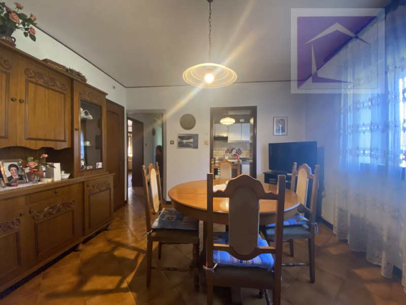 Santa Giustina in Colle -Frazione Fratte - Proponiamo in vendita villa singola situata in una tra...