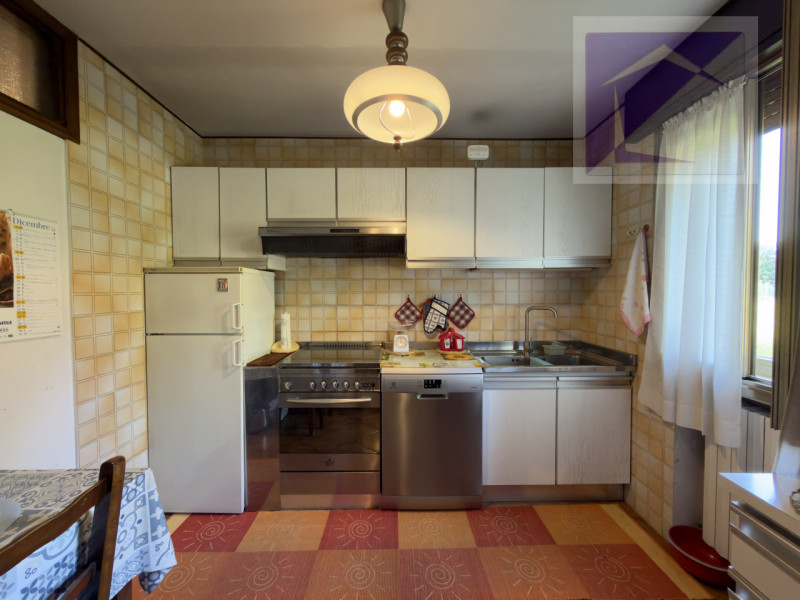 Santa Giustina in Colle -Frazione Fratte - Proponiamo in vendita villa singola situata in una tra...