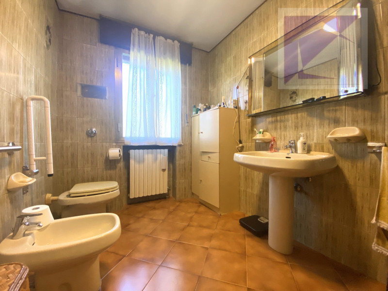 Santa Giustina in Colle -Frazione Fratte - Proponiamo in vendita villa singola situata in una tra...