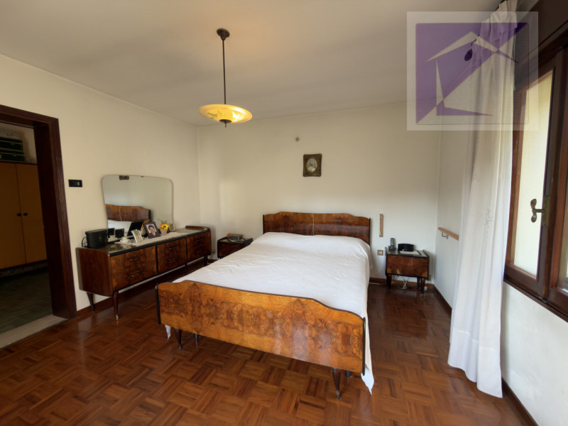 Santa Giustina in Colle -Frazione Fratte - Proponiamo in vendita villa singola situata in una tra...