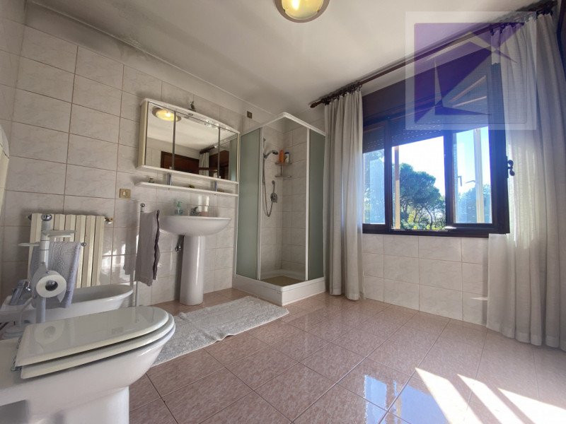 Santa Giustina in Colle -Frazione Fratte - Proponiamo in vendita villa singola situata in una tra...