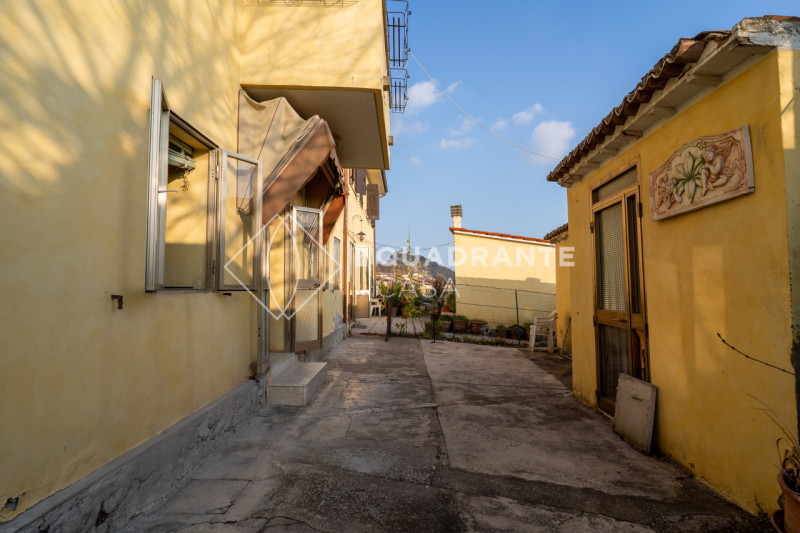 Nella zona più panoramica di Monselice, a pochi minuti dal centro storico e da tutti i principali...