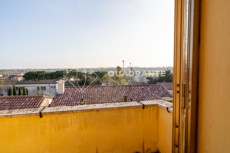Nella zona più panoramica di Monselice, a pochi minuti dal centro storico e da tutti i principali...