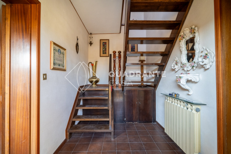 Nella zona più panoramica di Monselice, a pochi minuti dal centro storico e da tutti i principali...