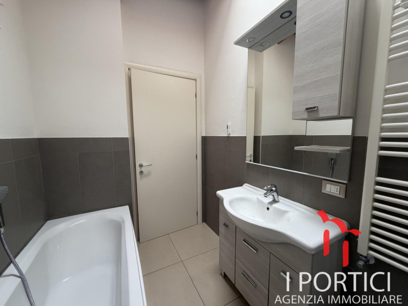 San Martino di Lupari  -


NON CHIAMARE
SOLO REFERENZIATI CON CONTRATTO A TEMPO INDETERMINATO.
SC...