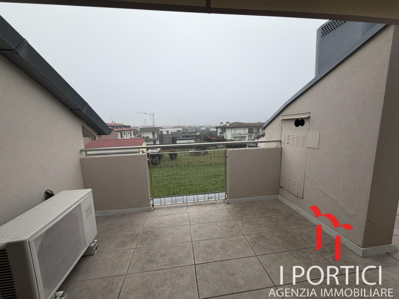 San Martino di Lupari  -


NON CHIAMARE
SOLO REFERENZIATI CON CONTRATTO A TEMPO INDETERMINATO.
SC...