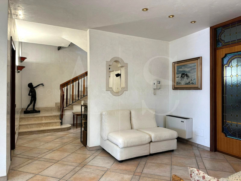 In una delle zone residenziali più comode e servite della città, a due passi da Prato della Valle...