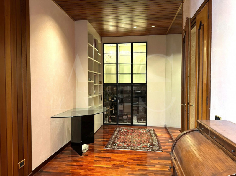 In una delle zone residenziali più comode e servite della città, a due passi da Prato della Valle...