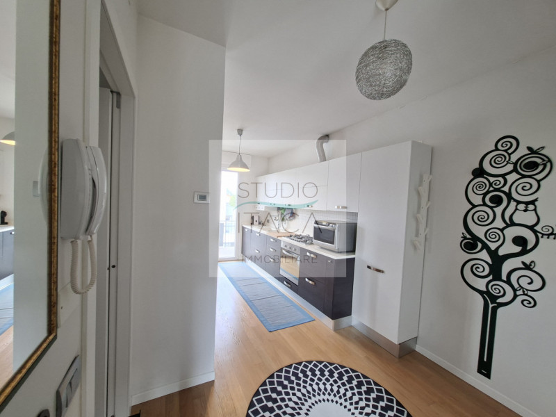 Studio Itaca Immobiliare propone in vendita un appartamento situato nel quartiere Sacra Famiglia,...