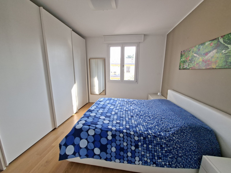 Studio Itaca Immobiliare propone in vendita un appartamento situato nel quartiere Sacra Famiglia,...