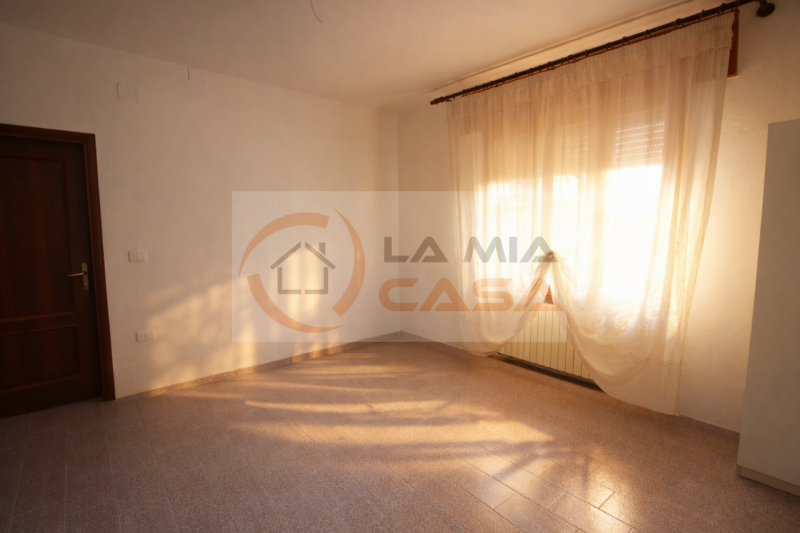 VIGONZA: Porzione di bifamiliare tutta al piano terra. E' la casa ideale per chi cerca grandi spa...