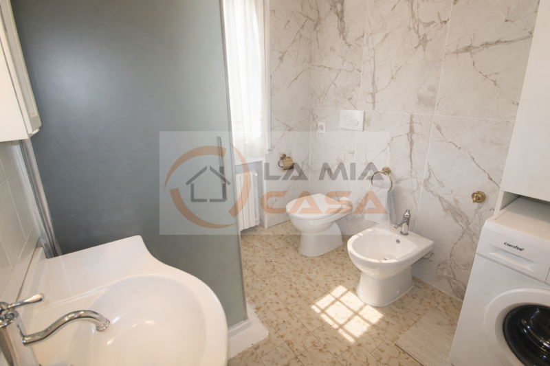 VIGONZA: Porzione di bifamiliare orizzontale al piano terra. E' la casa ideale per chi cerca gran...