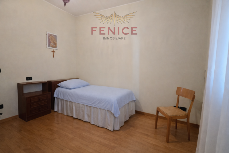 Nel cuore della tranquilla frazione di Guarda, a pochi minuti dal centro di Montebelluna, si prop...