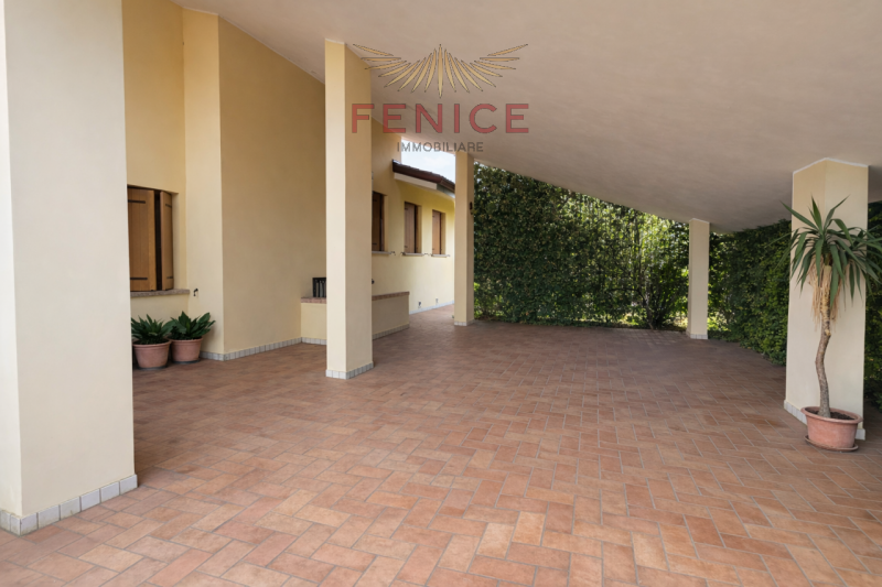 Nel cuore della tranquilla frazione di Guarda, a pochi minuti dal centro di Montebelluna, si prop...