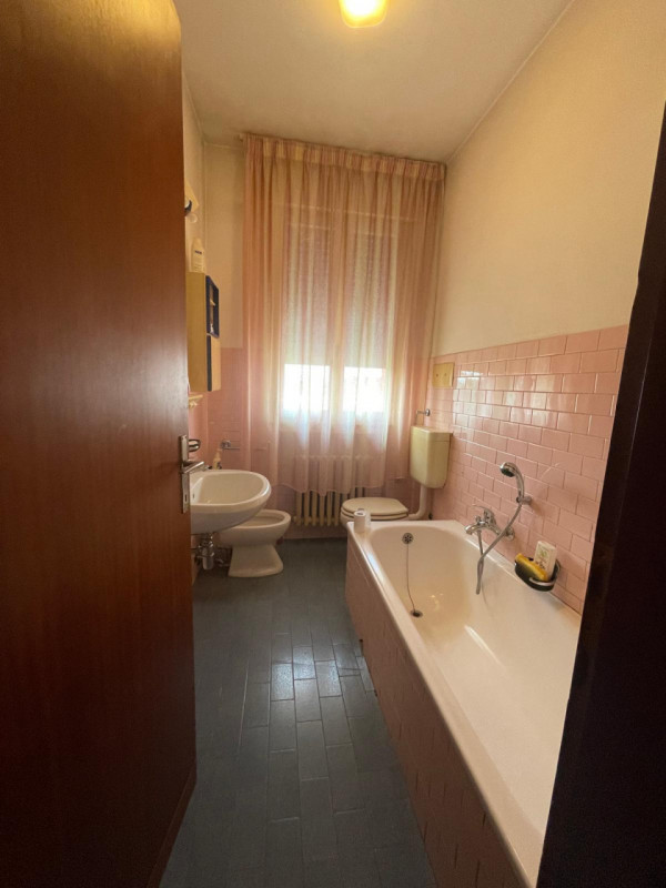 In tranquillo quartiere residenziale nel centro di Noventa Padovana, su piccola palazzina, appart...