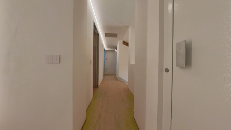 Nel pieno centro storico di Montagnana, all'angolo della Piazza Vittorio Emanuele II, proponiamo ...