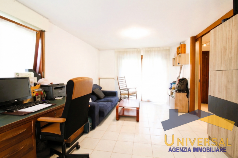 ALBIGNASEGO - SANT' AGOSTINO - A soli 3 km dalla fermata del tram capolinea Guizza, che permette ...