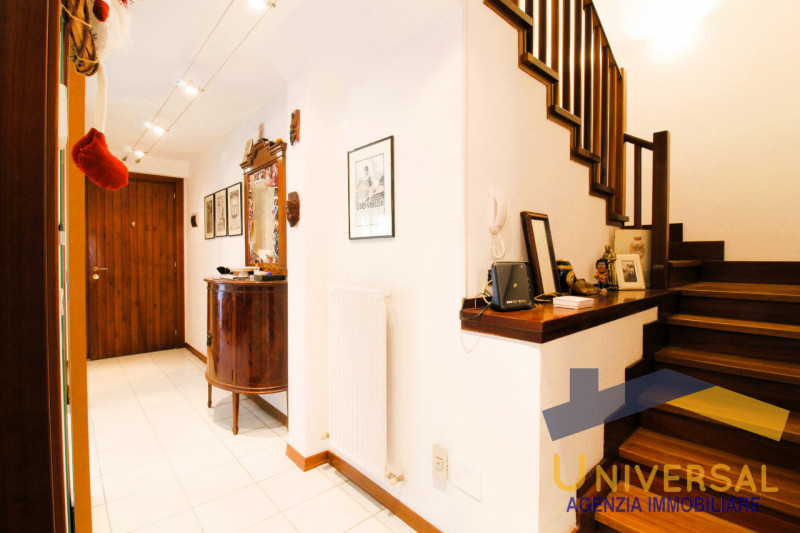 ALBIGNASEGO - SANT' AGOSTINO - A soli 3 km dalla fermata del tram capolinea Guizza, che permette ...