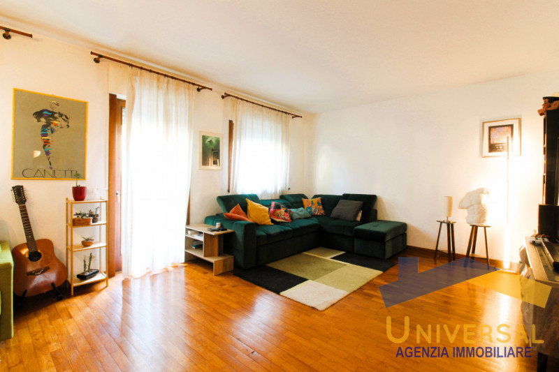 ALBIGNASEGO - SANT' AGOSTINO - A soli 3 km dalla fermata del tram capolinea Guizza, che permette ...