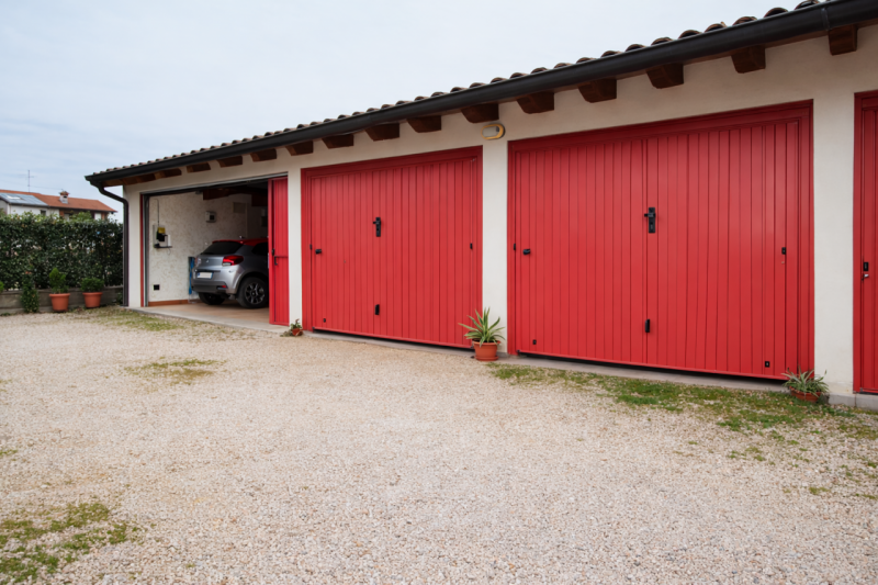 Nel cuore della tranquillità della campagna di Isola Vicentina, inserito in un piccolo e curato c...