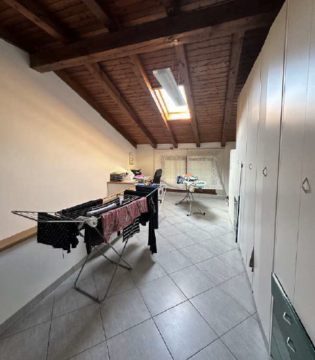 Rif. A.A.274-23

Vendita all'asta - abitazione in villini su 2 piani in data 22 aprile 2026

Desc...