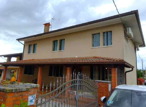 Rif. A.A.92-241

Vendita all'asta - abitazione su 2 piani con giardino in data 23 aprile 2026

De...