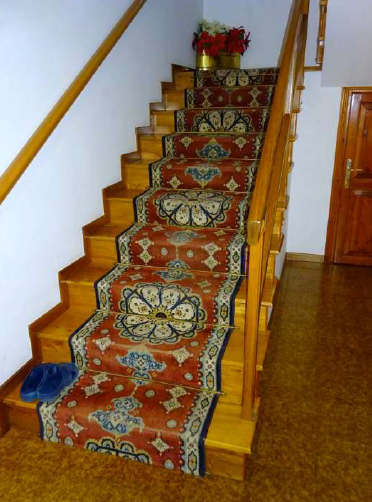 Rif. A.A.92-241

Vendita all'asta - abitazione su 2 piani con giardino in data 23 aprile 2026

De...