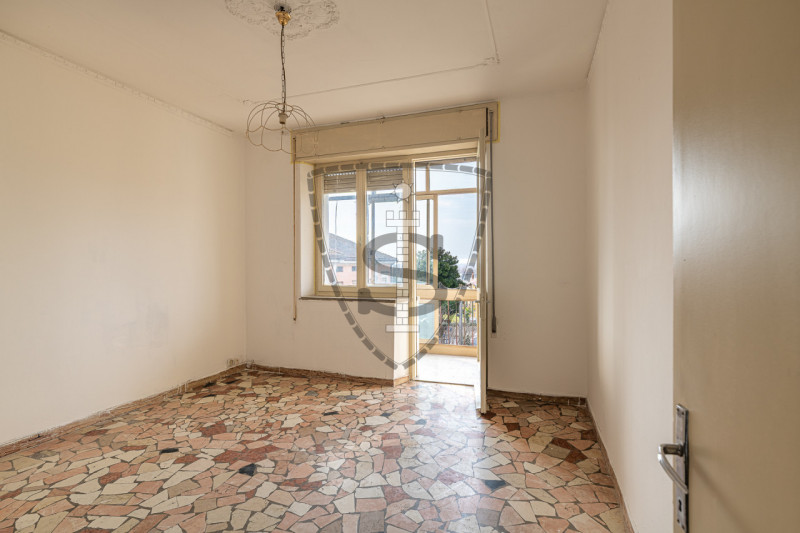 A Cartigliano, in una zona tranquilla e vicina al centro, proponiamo questo appartamento di 118 m...