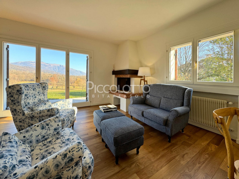 Rif. A5452 - Asolo Golf, a 10 minuti dal centro storico di Asolo, appartamento in affitto in stra...