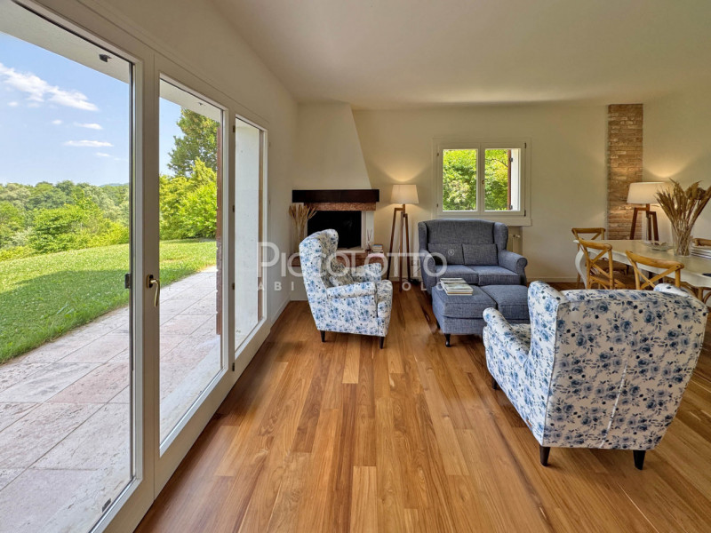 Rif. A5452 - Asolo Golf, a 10 minuti dal centro storico di Asolo, appartamento in affitto in stra...