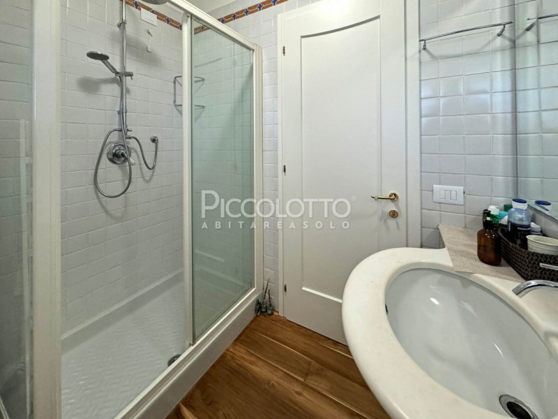 Rif. A5452 - Asolo Golf, a 10 minuti dal centro storico di Asolo, appartamento in affitto in stra...