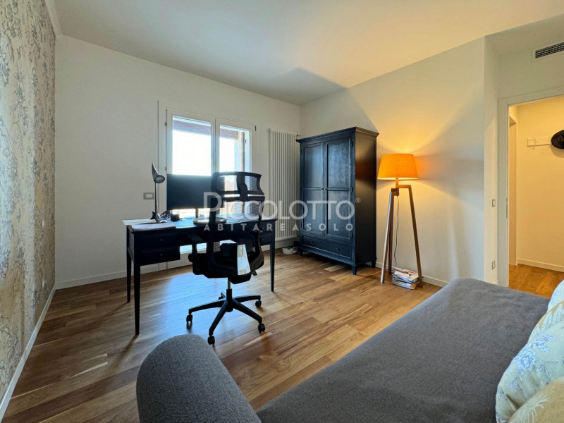 Rif. A5452 - Asolo Golf, a 10 minuti dal centro storico di Asolo, appartamento in affitto in stra...