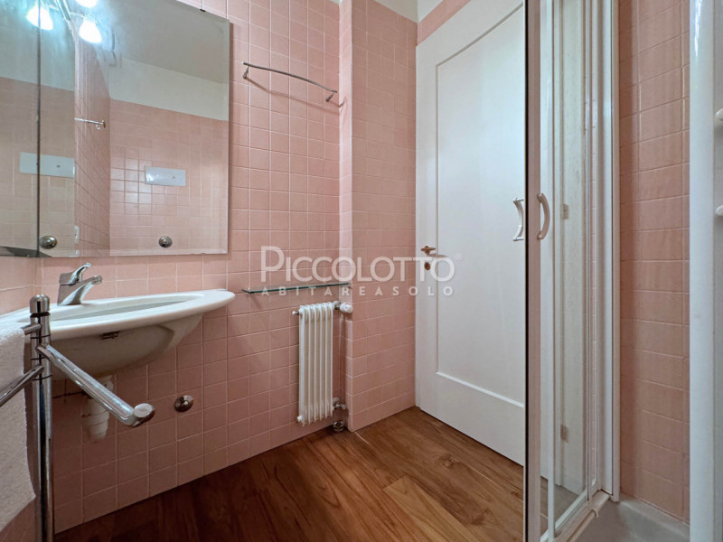 Rif. A5452 - Asolo Golf, a 10 minuti dal centro storico di Asolo, appartamento in affitto in stra...