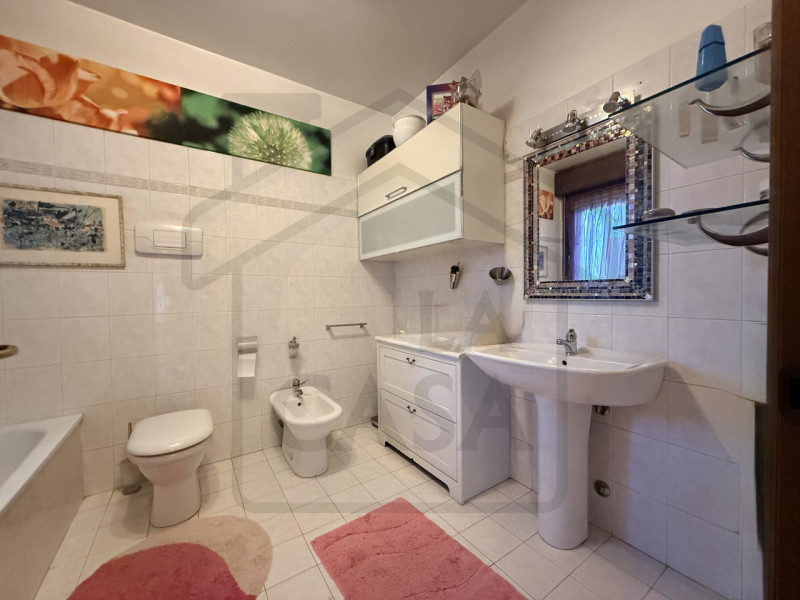 TEOLO - In zona San Biagio di Teolo, vi presentiamo un incantevole appartamento trilocale al seco...