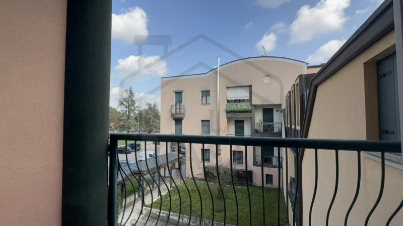 TEOLO - In zona San Biagio di Teolo, vi presentiamo un incantevole appartamento trilocale al seco...