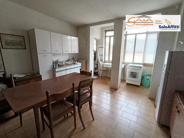 Nel cuore di Padova proponiamo in vendita un appartamento bilocale di 66 mq commerciali, situato ...